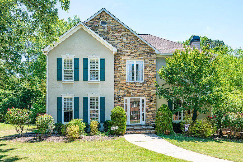 1095 Angel Lane - Photo 1