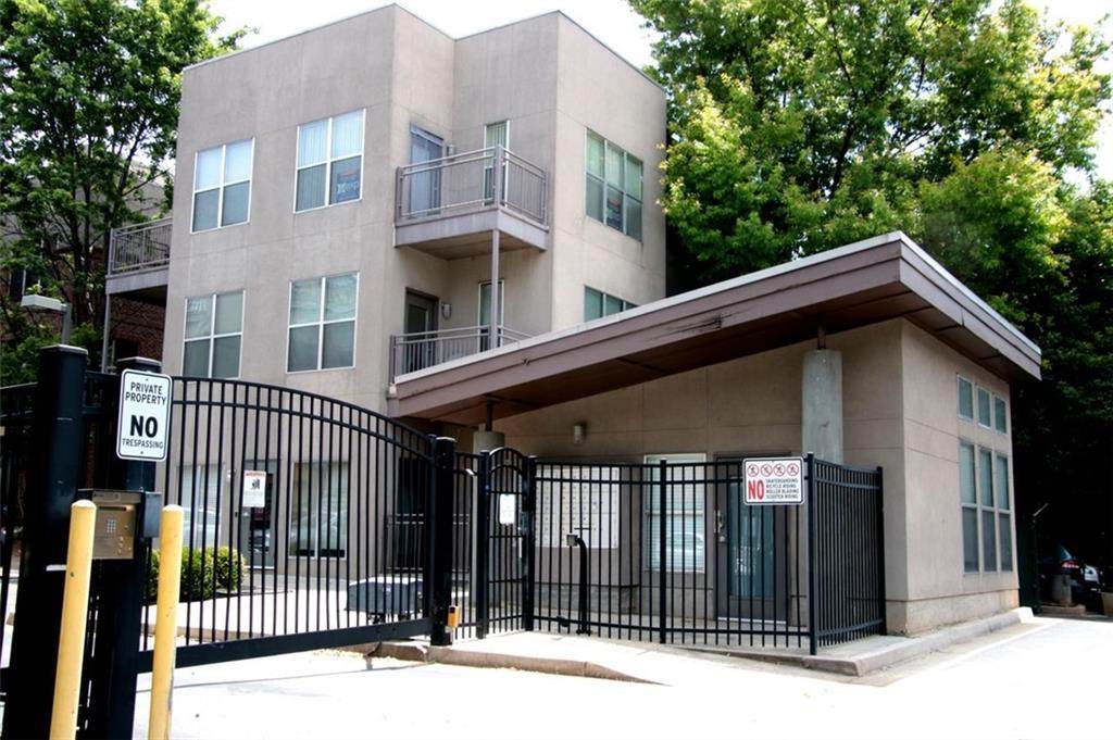 238 Walker Street - Photo 1