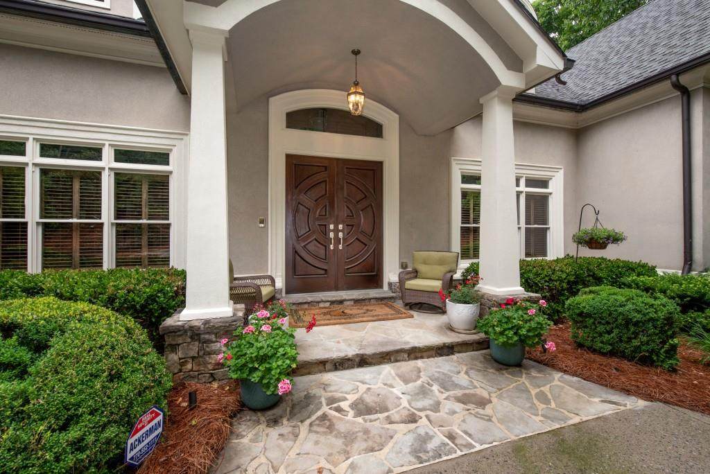 112 Strauss Lane - Photo 1