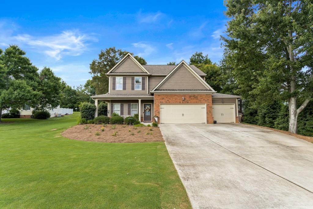 4053 Fieldstone Drive - Photo 1