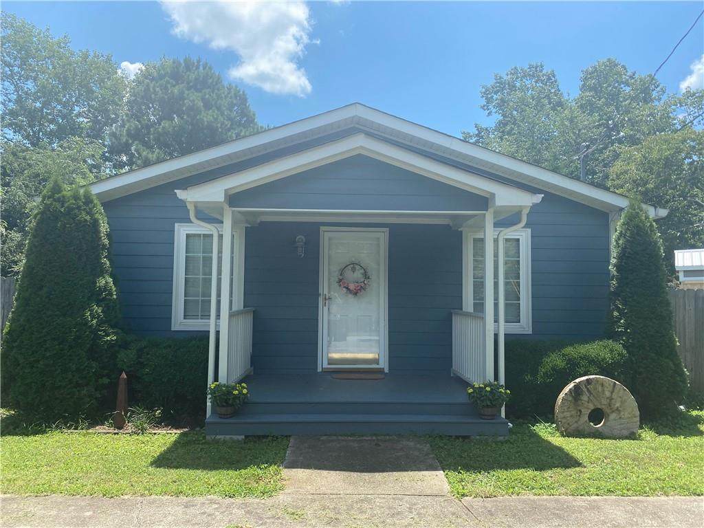 2725 Lakeside Trail - Photo 1