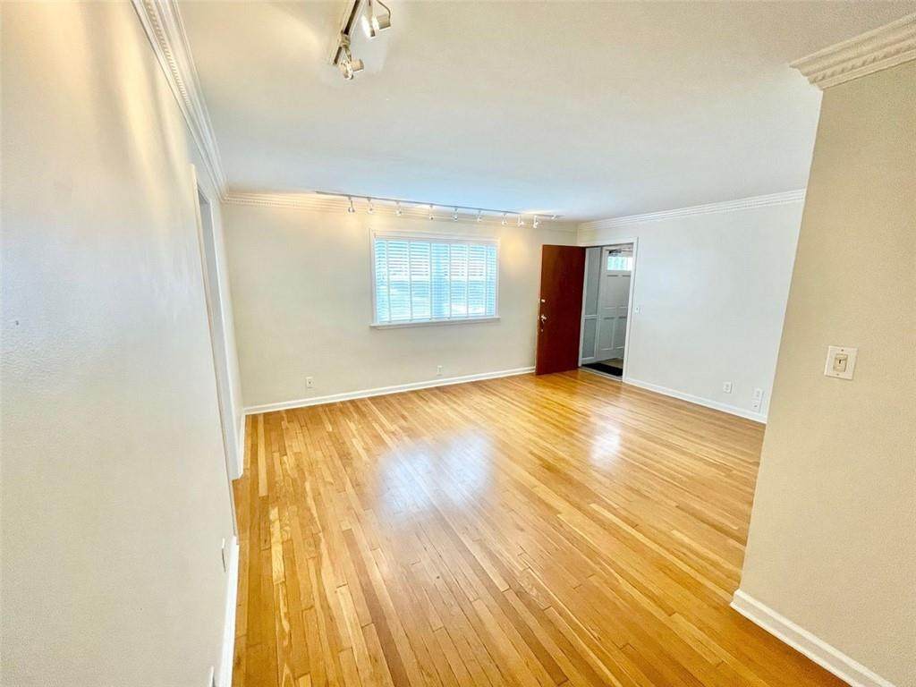 3660 Peachtree Road - Photo 1