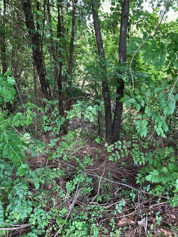 6900 Covington Highway - Photo 1