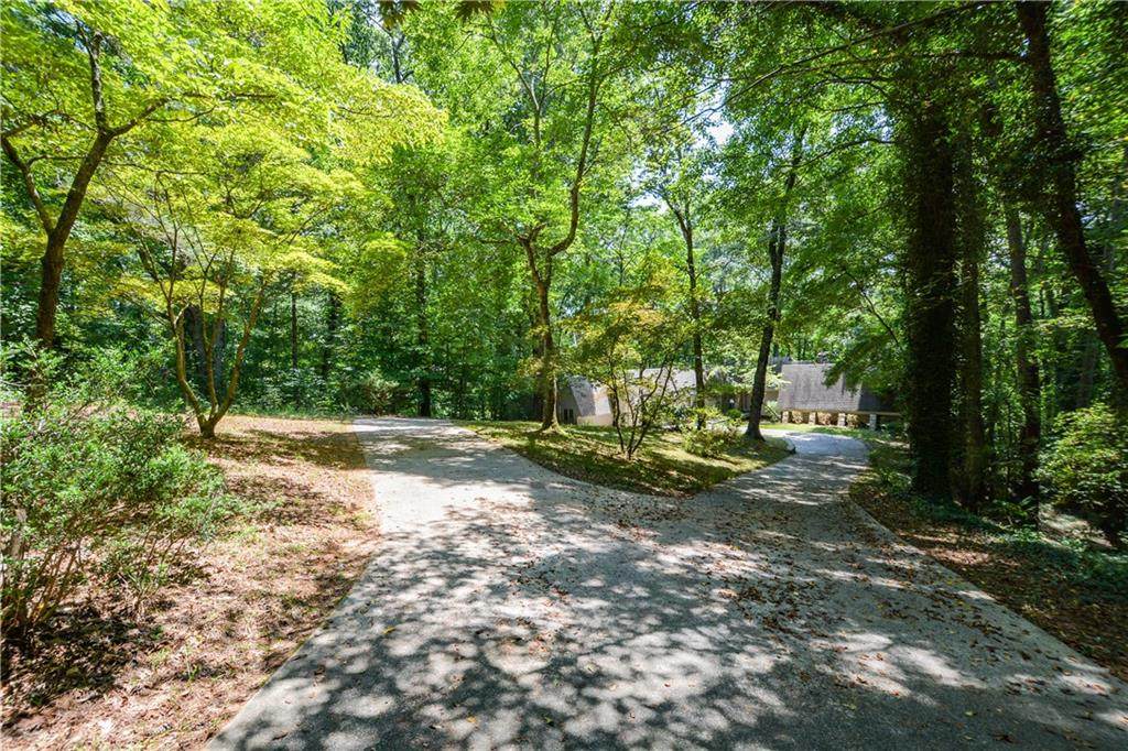4022 Wesley Chapel Road - Photo 1