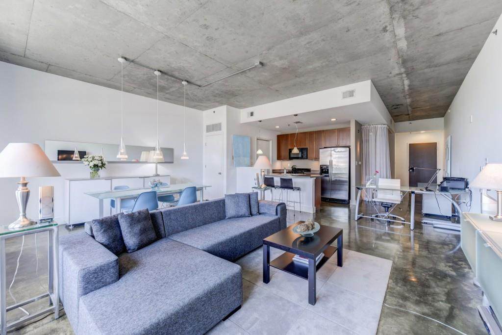 845 Spring Street - Photo 1