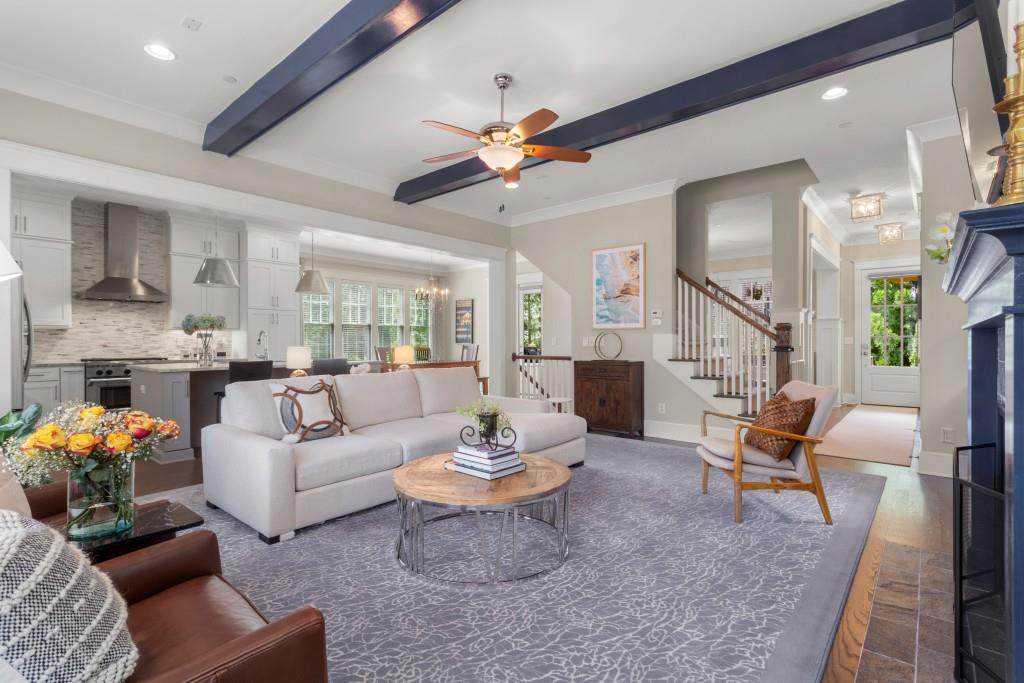 765A Harrison Place - Photo 1