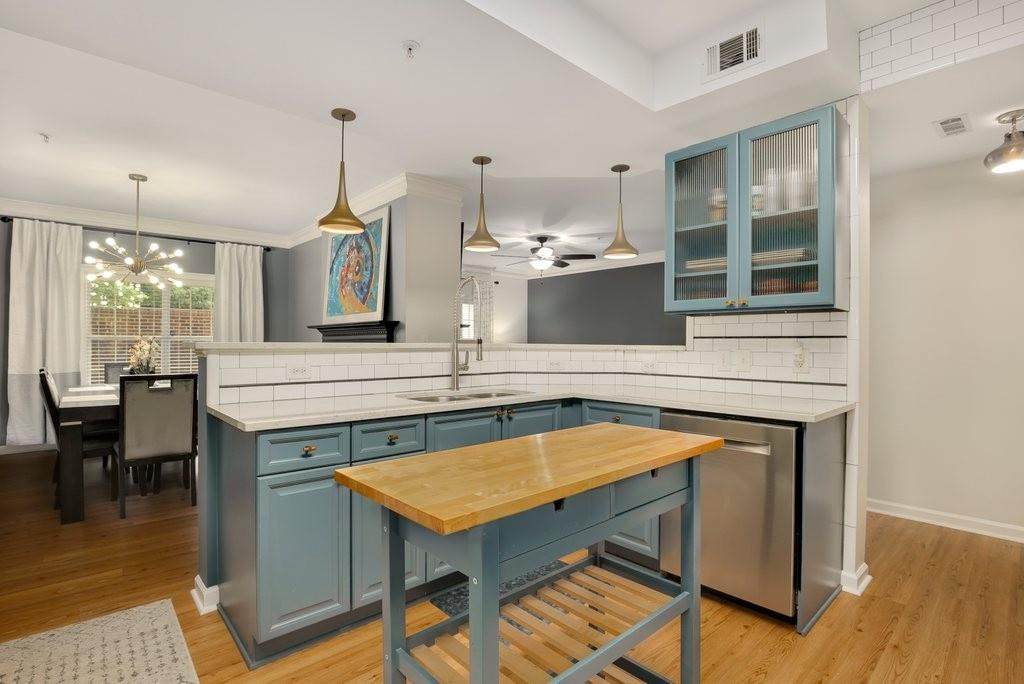 3275 Lenox Road - Photo 1