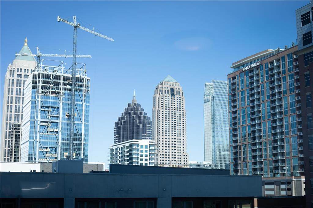 20 10th Street - Photo 1