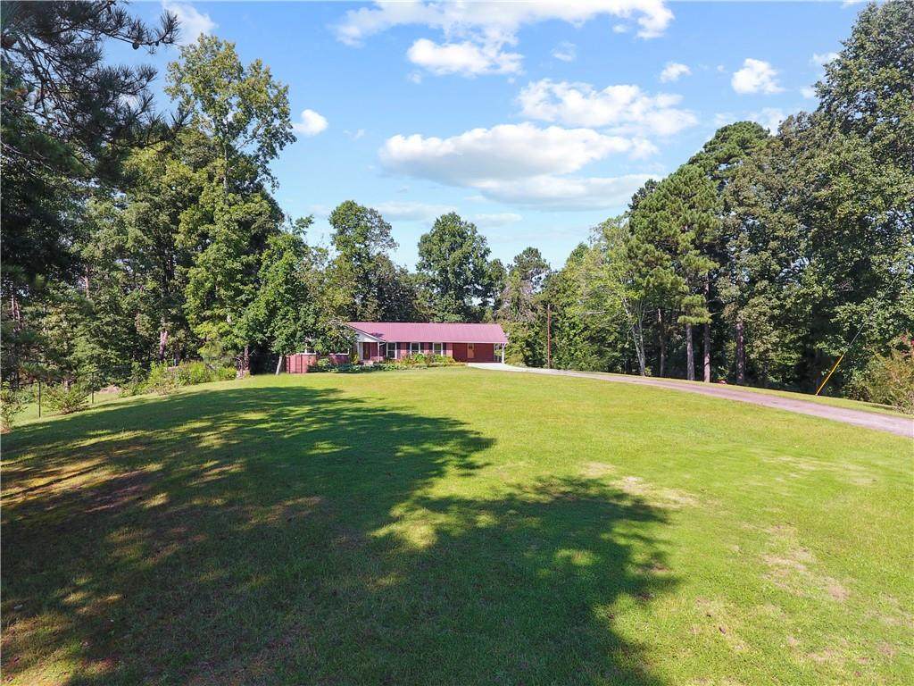 3040 Pine Haven Drive - Photo 1