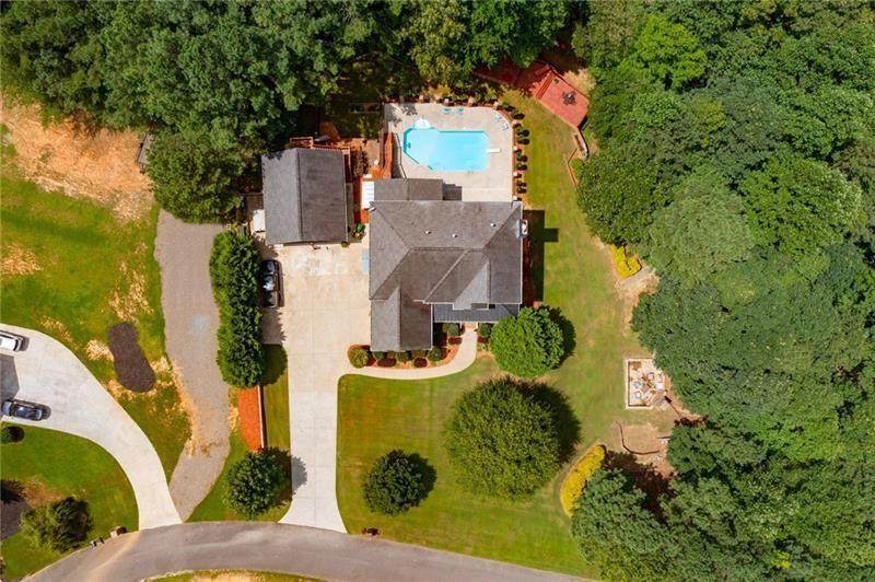303 Singletree Trace - Photo 1