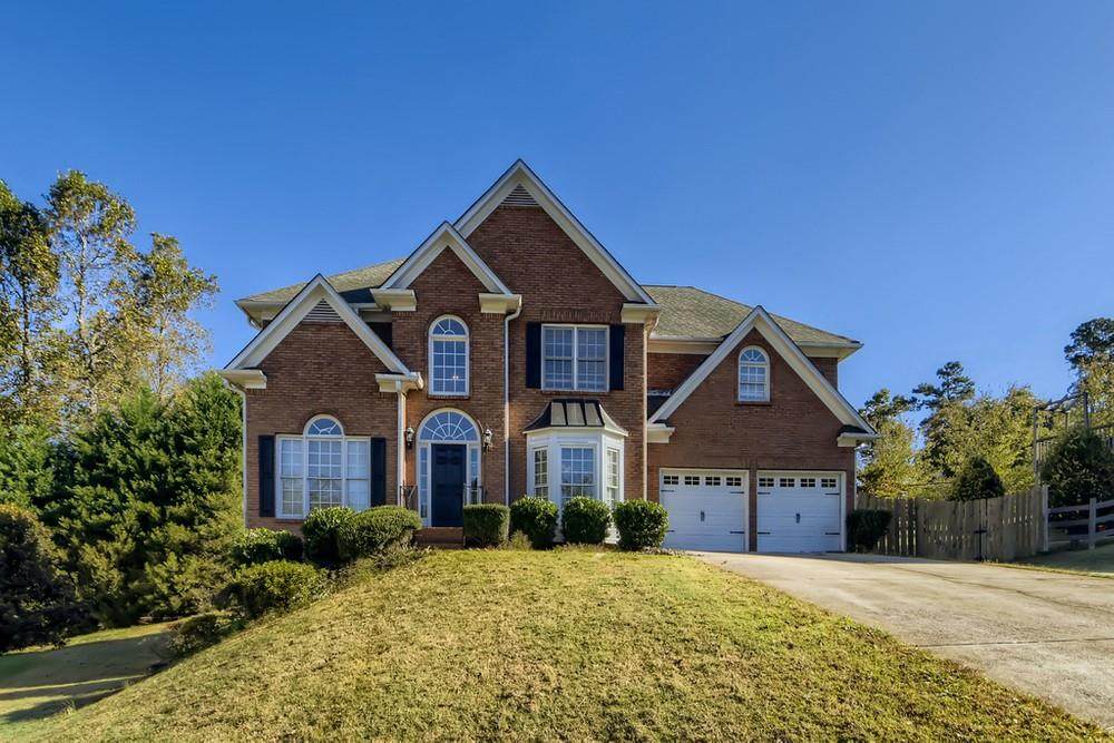 2896 Hilton Circle - Photo 1