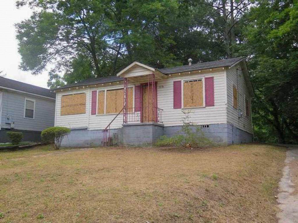 2286 Carver Drive - Photo 1