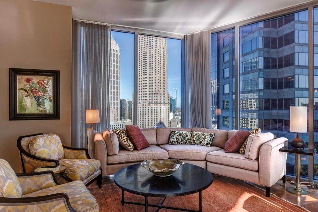 1080 Peachtree Street - Photo 1