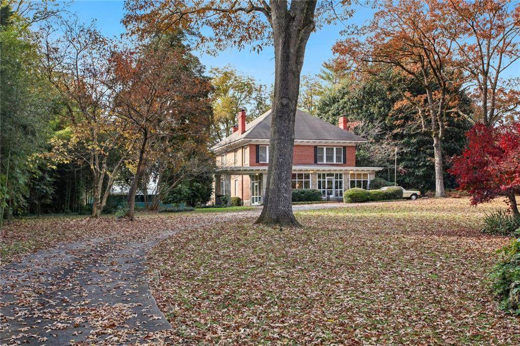 1546 Cooledge Road - Photo 1