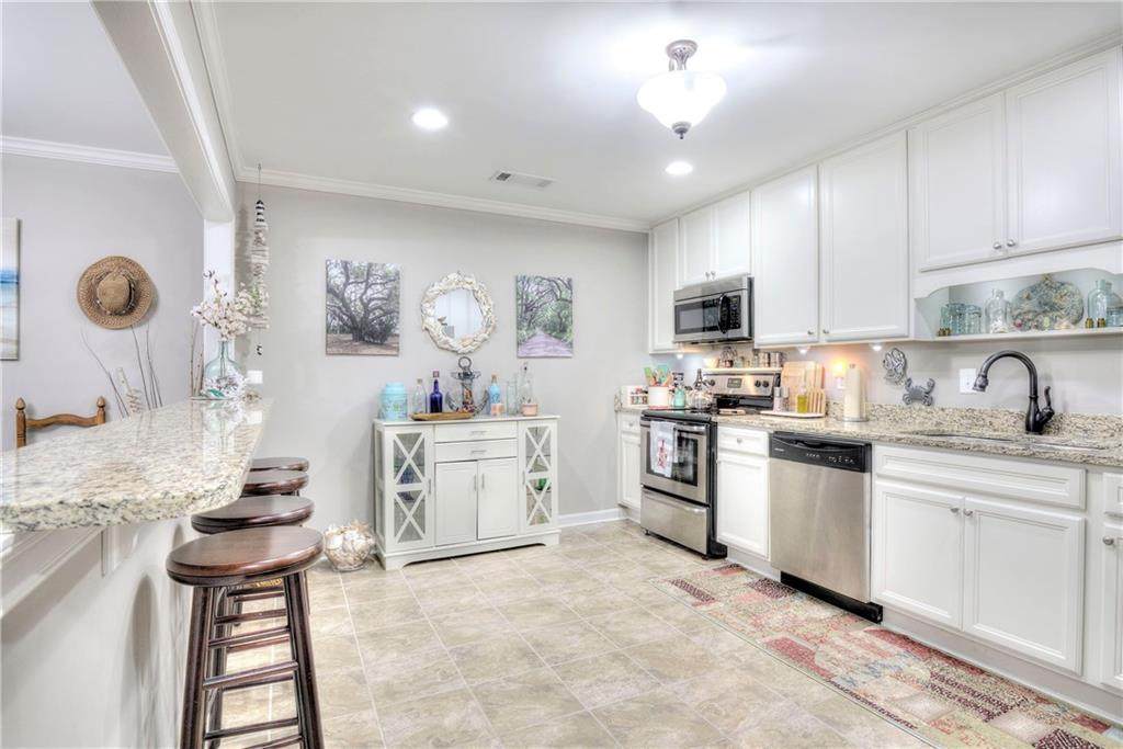 108 Millers Lane - Photo 1