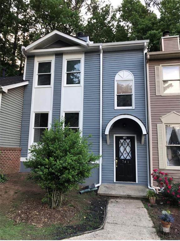 741 Stratford Green - Photo 1