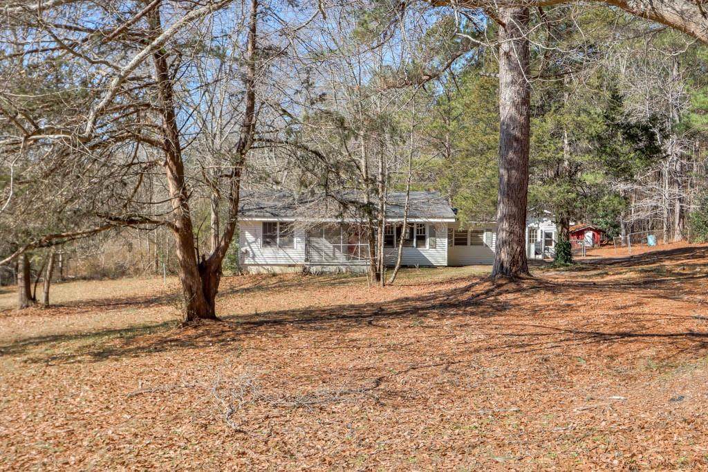 604 Westbridge Road - Photo 1