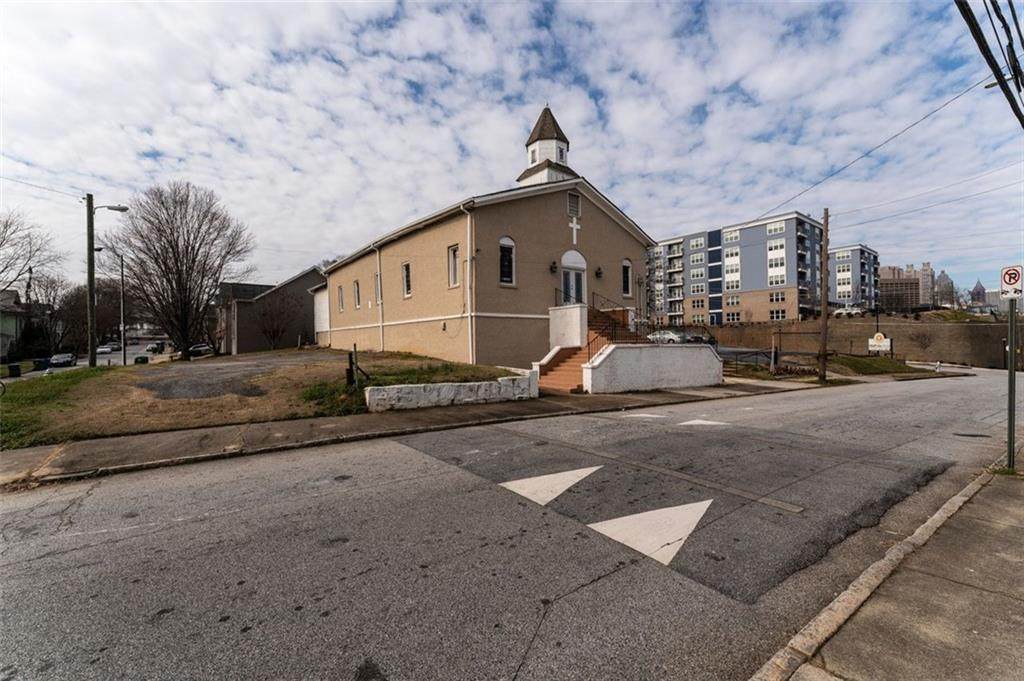 481 Martin Street - Photo 1