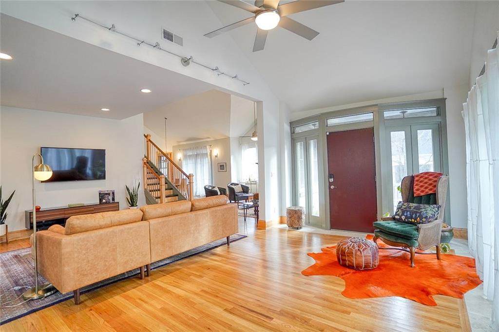 821 Penn Avenue - Photo 1