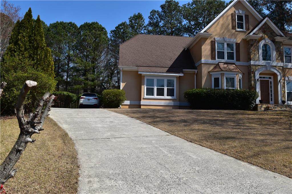 755 Briars Bend - Photo 1