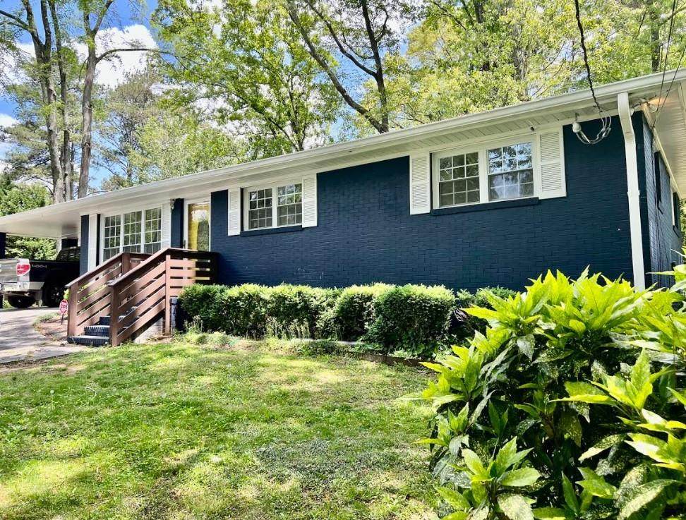 1864 Fairburn Road - Photo 1