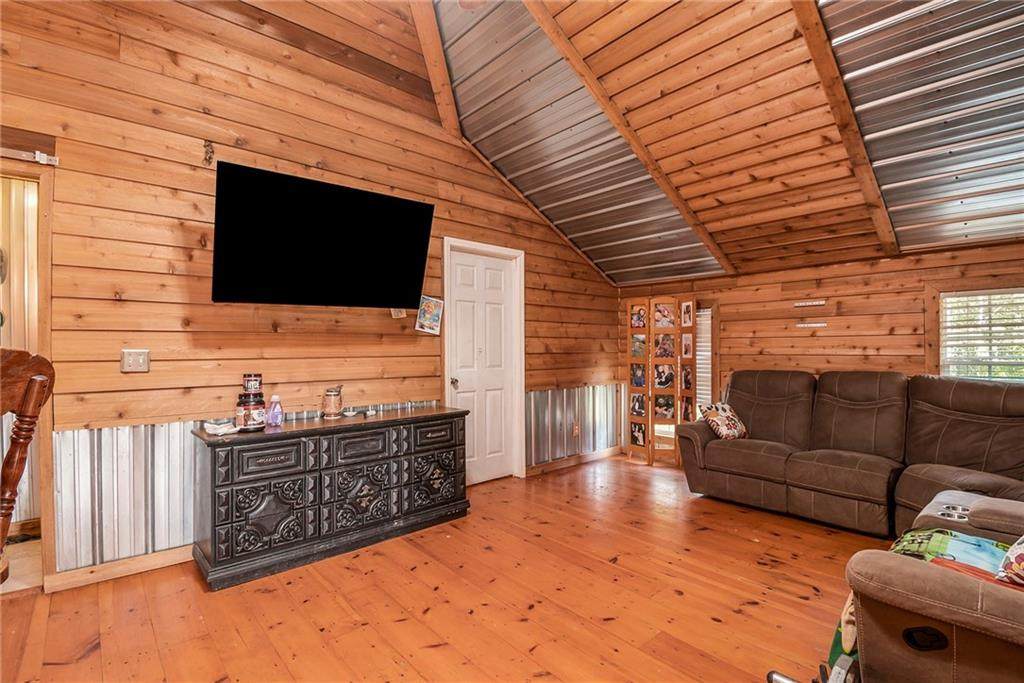 409 Cedar Creek Road - Photo 1