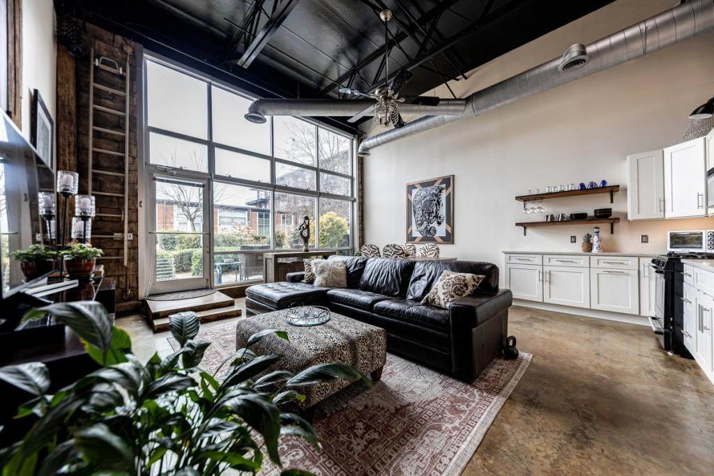 5200 Peachtree Road - Photo 1