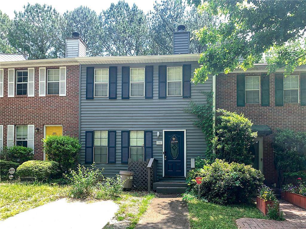 305 Hamilton Court - Photo 1