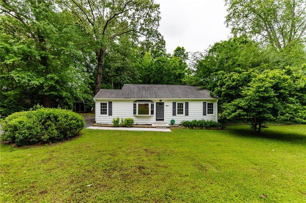 601 Scott Circle - Photo 1