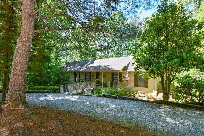 1501 Sautee Trail - Photo 1