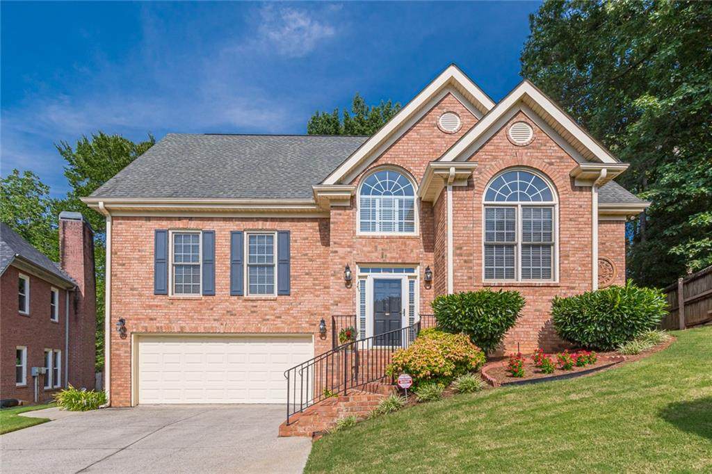 2822 Greystone Cove - Photo 1