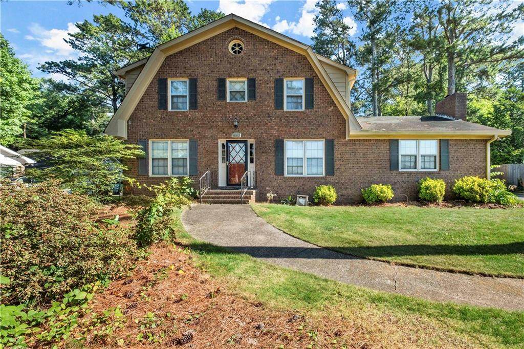 4618 Glore Road - Photo 1