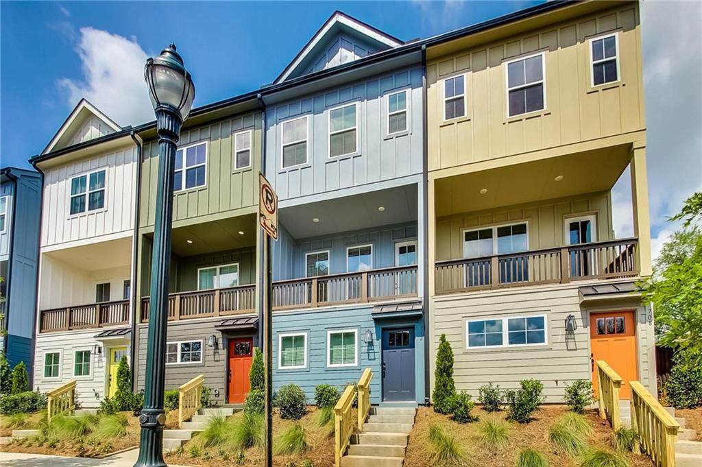 712 Fond Lane - Photo 1