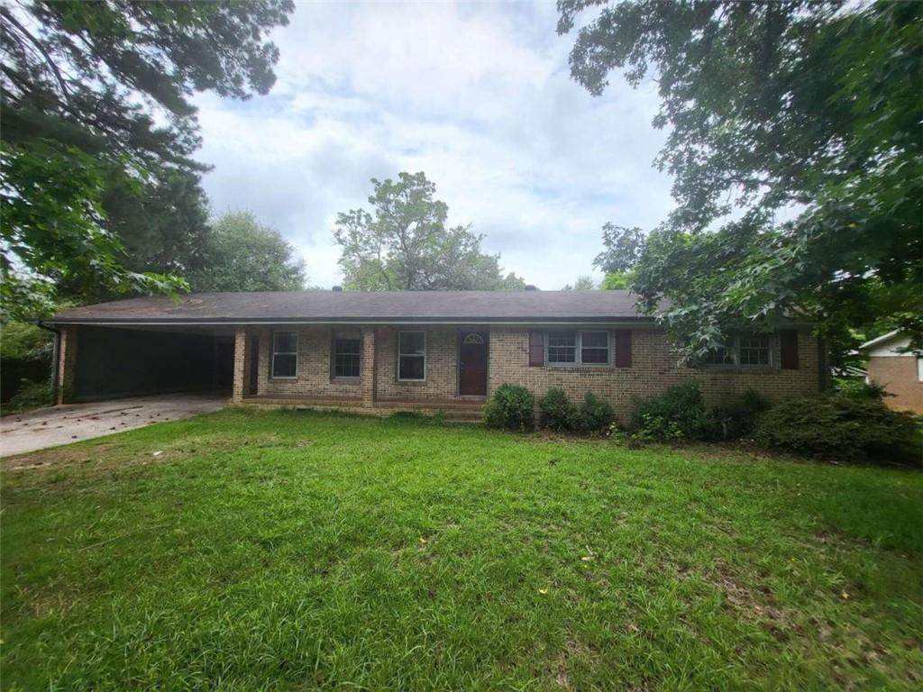 302 Beverly Street - Photo 1