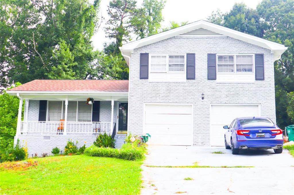 1995 Copperfield Circle - Photo 1