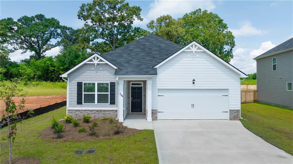 204 Harrow Drive - Photo 1
