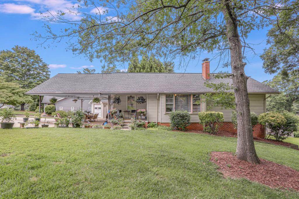 1312 Enota Avenue - Photo 1