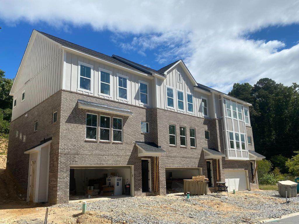 229 Marietta Street - Photo 1