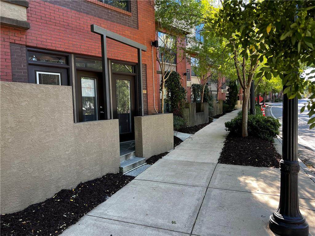 400 17th Street - Photo 1