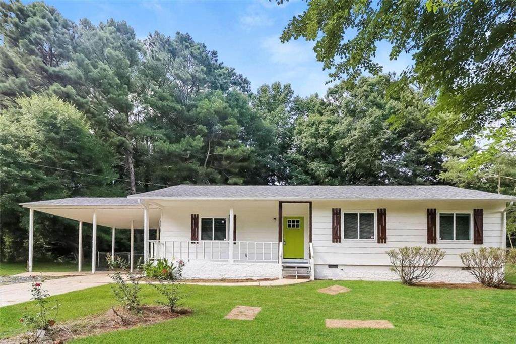 550 Pineland Circle - Photo 1