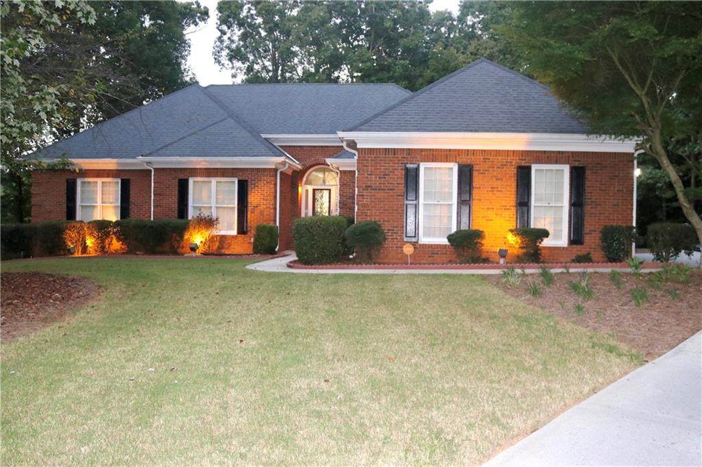 1105 Oxford Drive - Photo 1