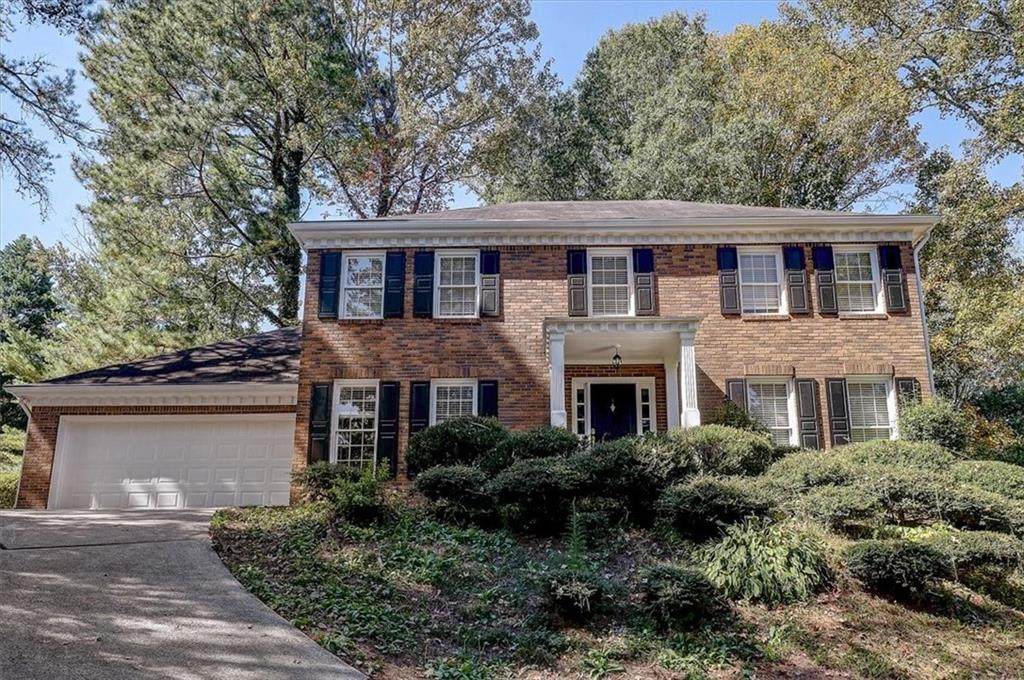 640 Battersea Drive - Photo 1