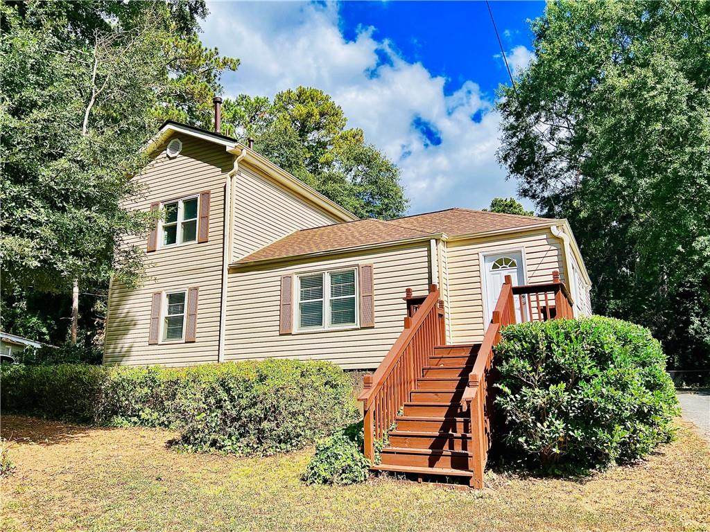 239 Goldie Drive - Photo 1