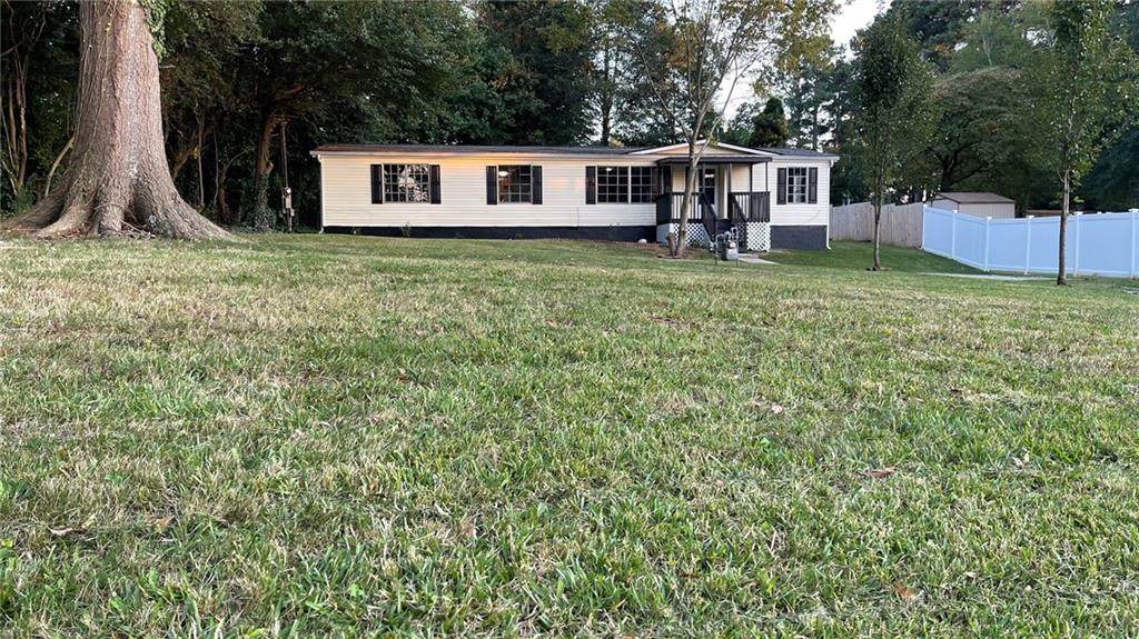 4611 Stephens Road - Photo 1