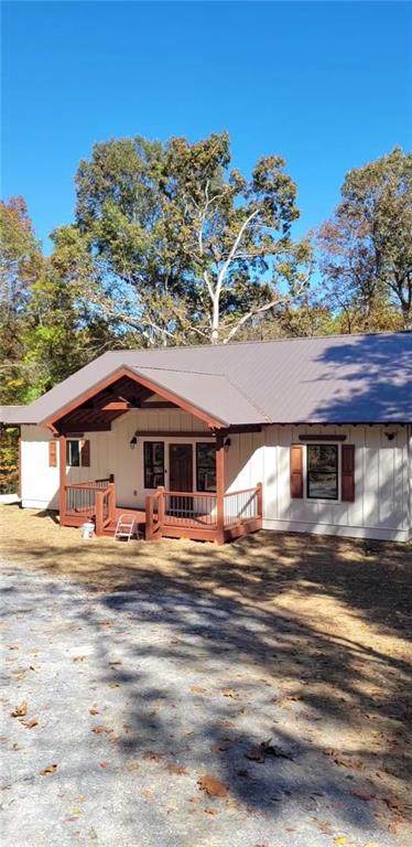 1217 Youngs Farm Road - Photo 1
