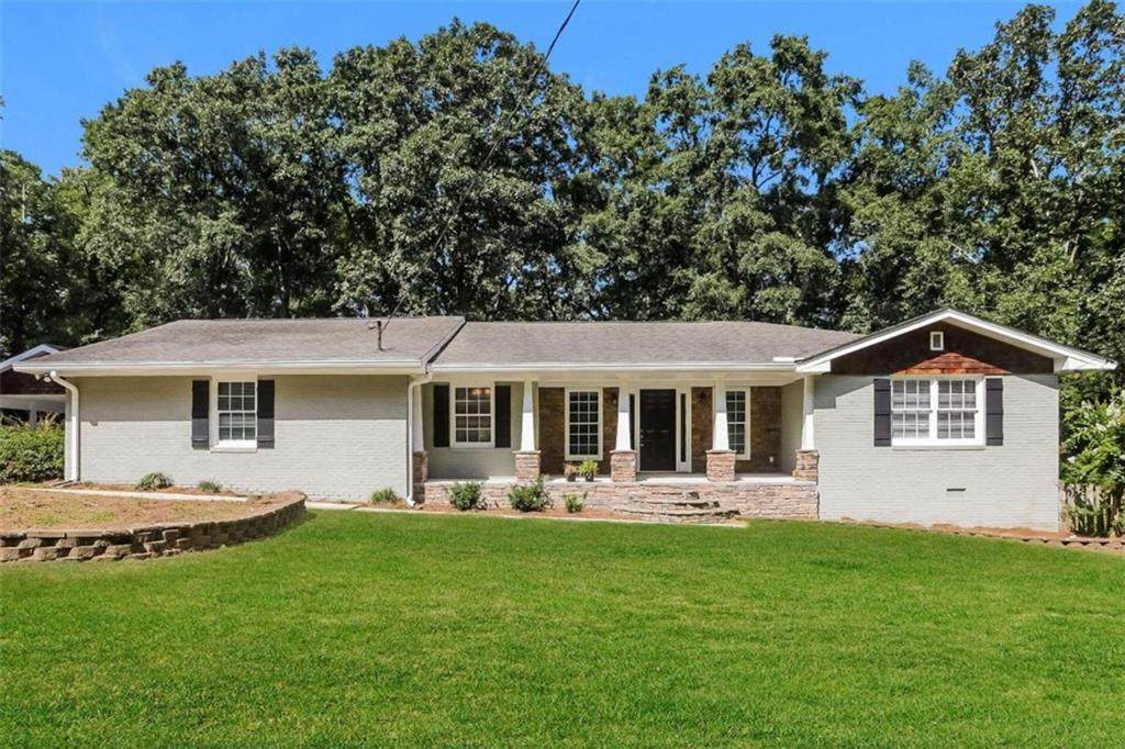 1400 Springwood Drive - Photo 1