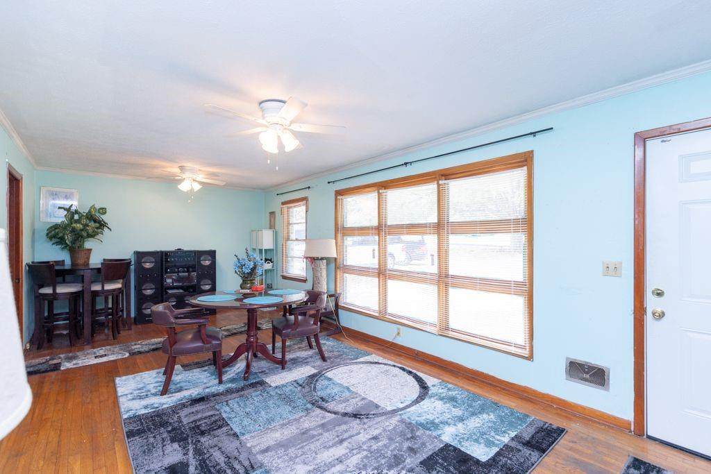 1423 Broad Street - Photo 1