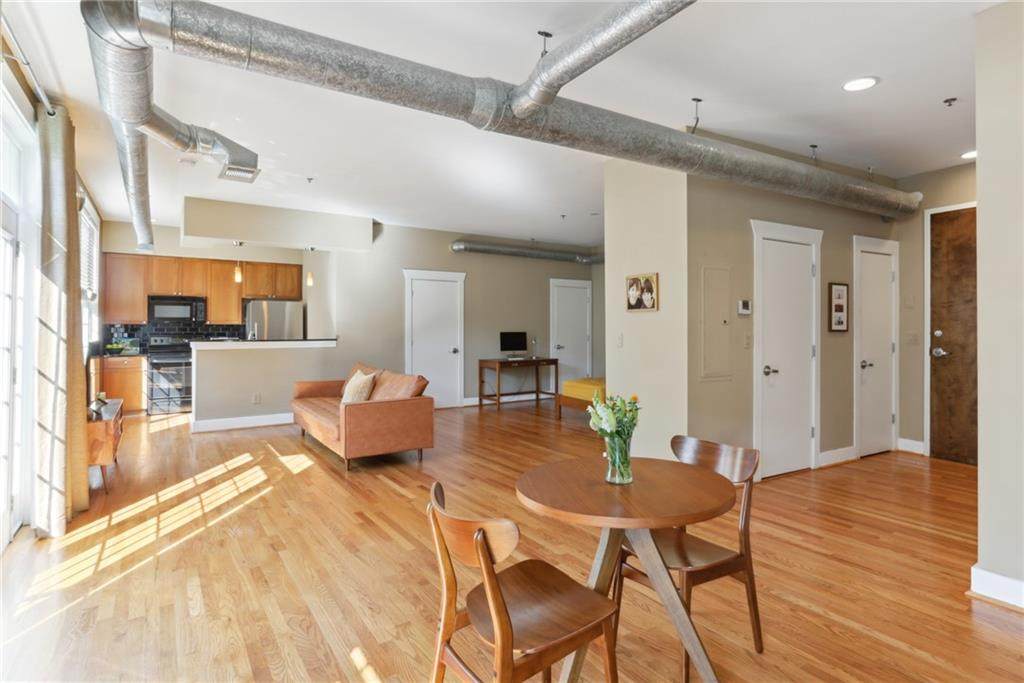 1029 Piedmont Avenue - Photo 1