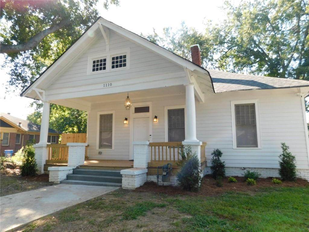 1110 Larosa Terrace - Photo 1