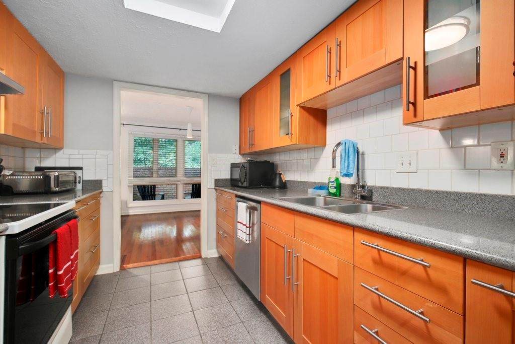 3292 Clairmont North - Photo 1